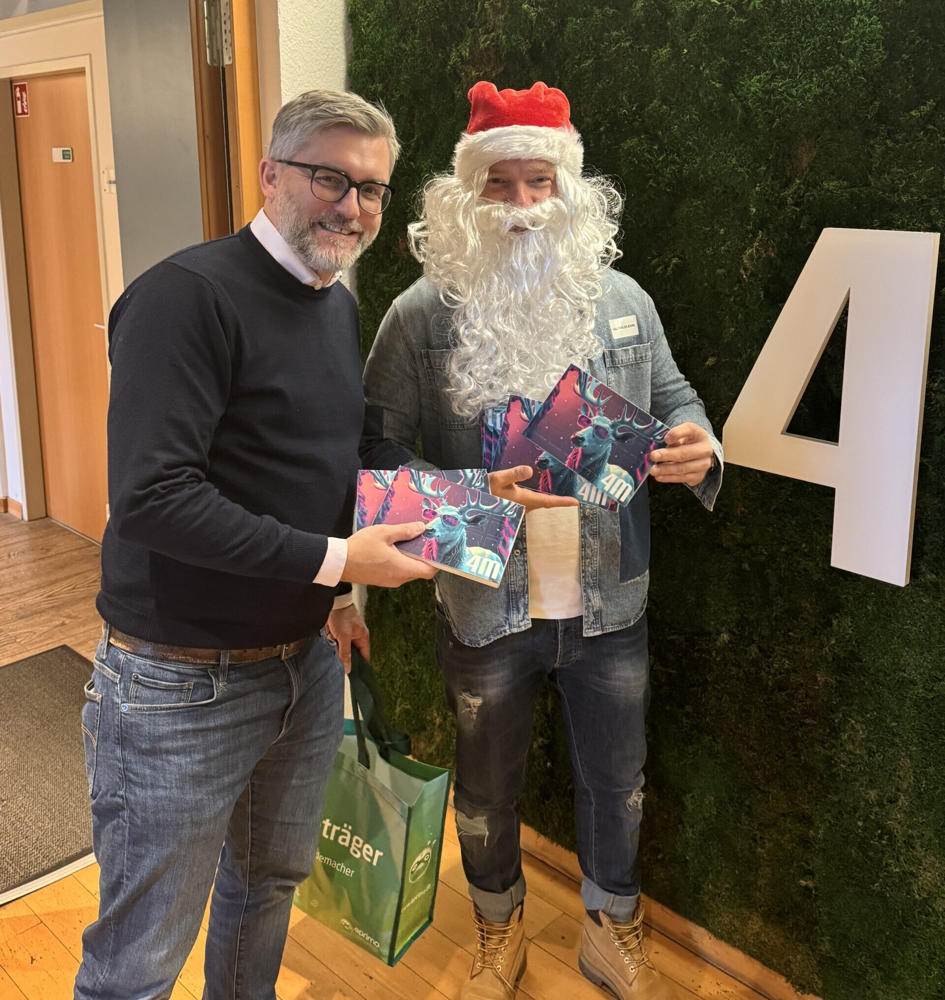 Frohe Weihnachten bei der 4Motions GmbH ?